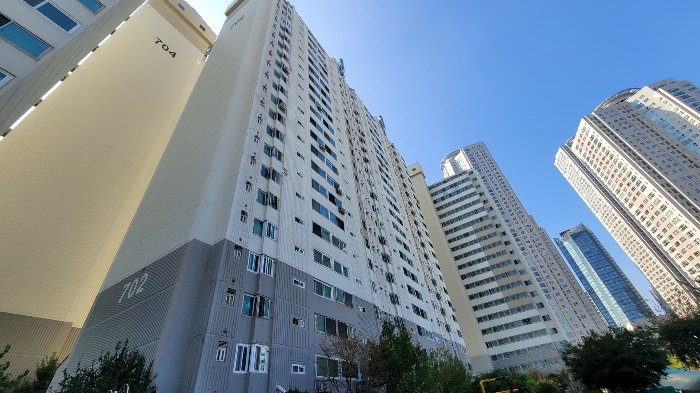 초역세권과 학군 프리미엄 갖춘 자양7차우성아파트 경매 정보