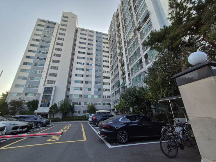 한강변 조망권과 망원동 핫플의 만남!