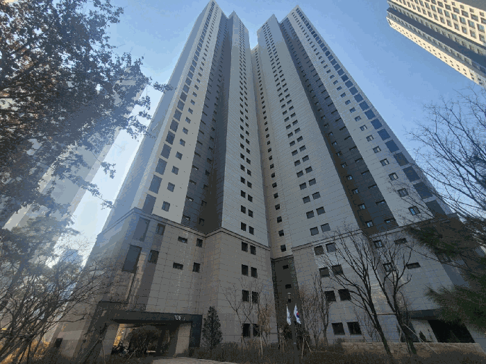 프리미엄 생활을 누리는 안양 평촌래미안푸르지오 – 특별 경매 기회